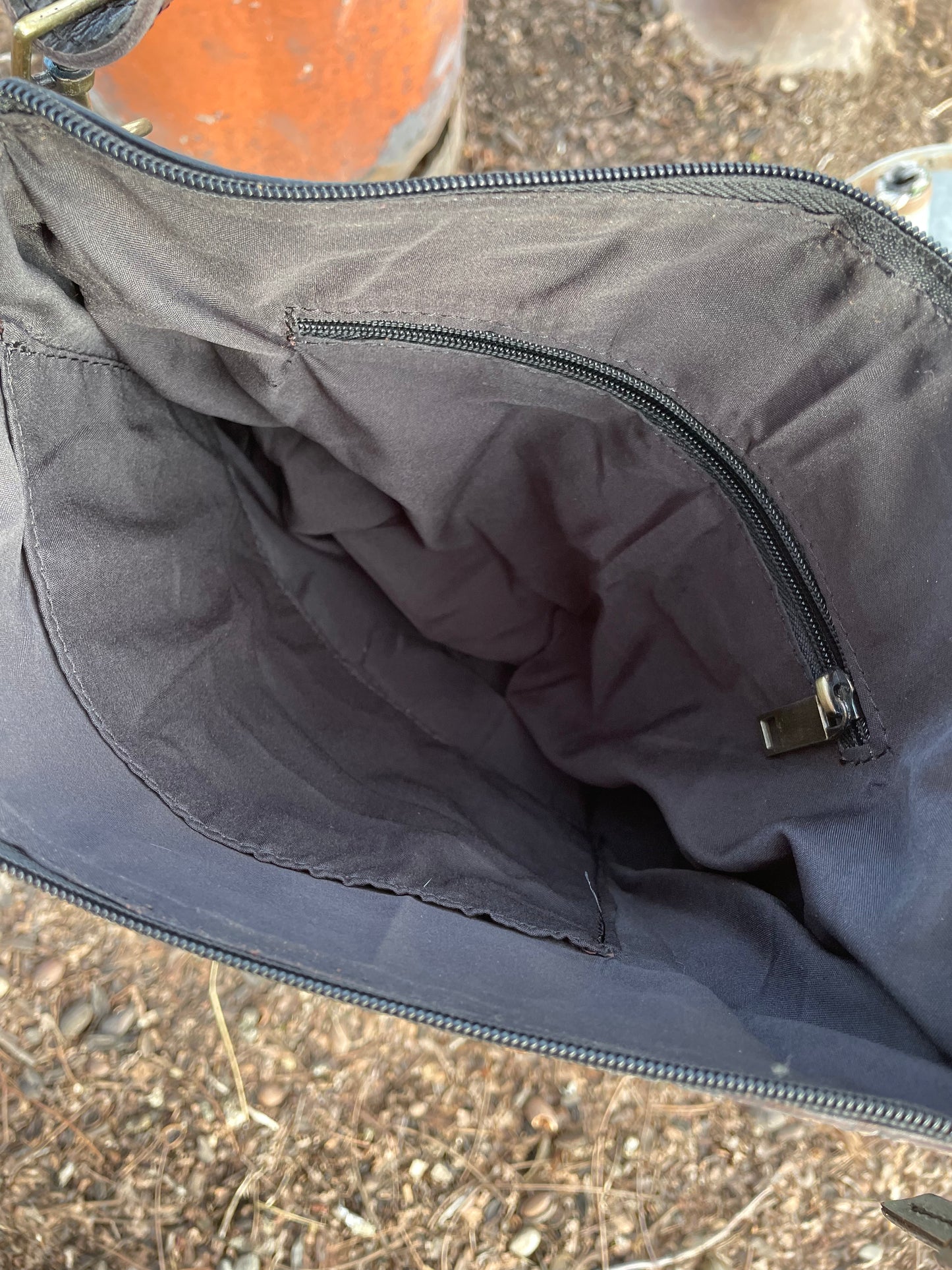 Cowhide Tooled Fringe Purse with Turquoise